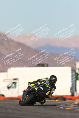 media/Dec-05-2024-Racers Edge (Thu) [[e102e0690b]]/3-B Group/Session 5 (Turn 16)/